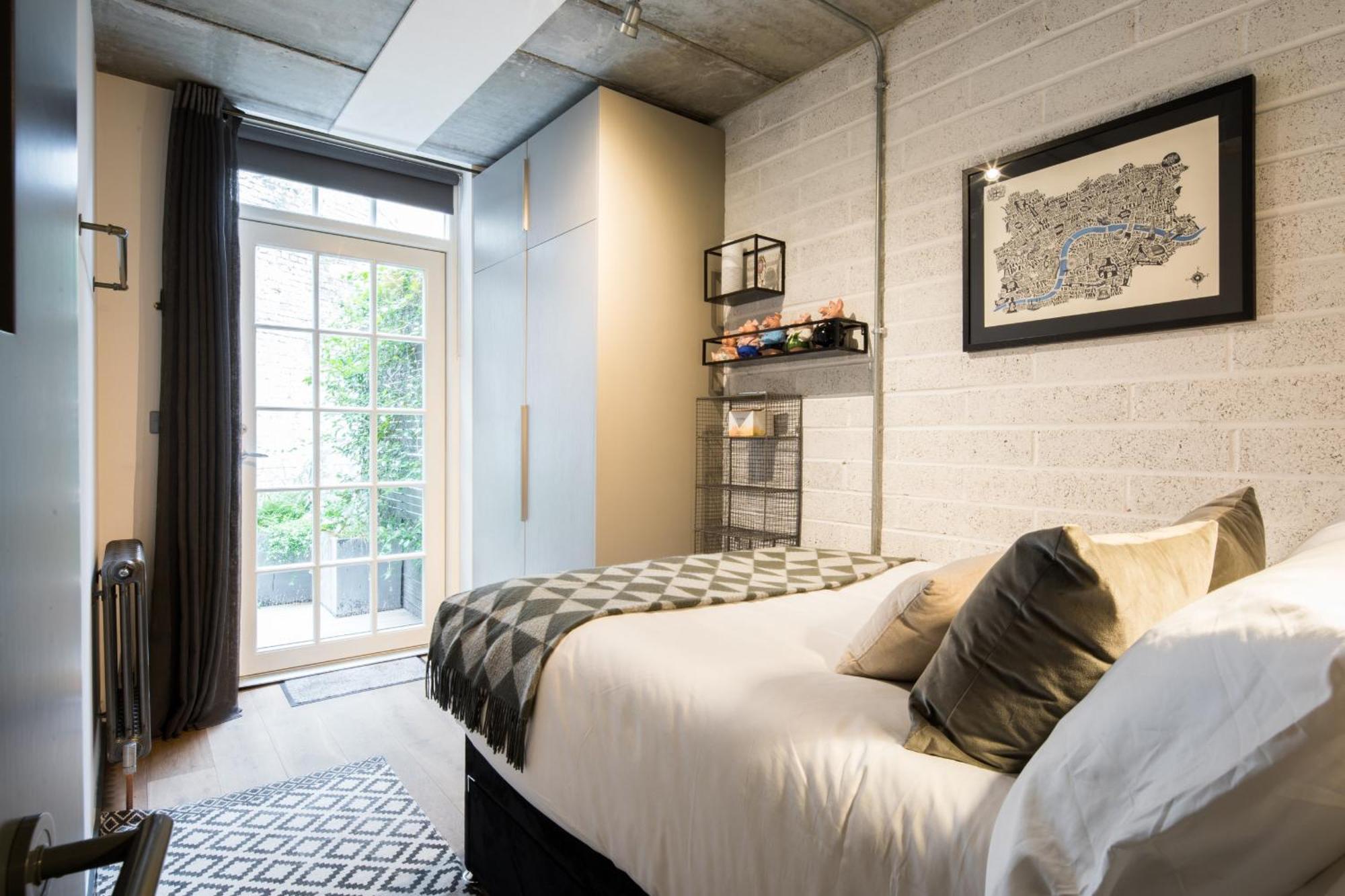 Apartment South Bank Loft - Industrial-chic Near Tate Modern, Borough Market, River Thames London